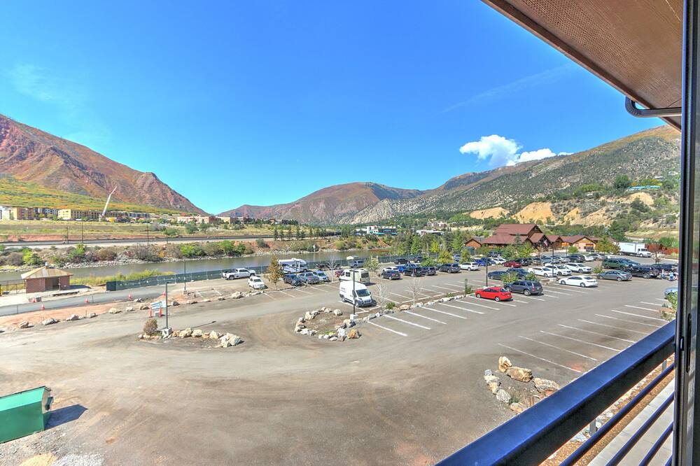 Photo of Bedroom in Glenwood Springs