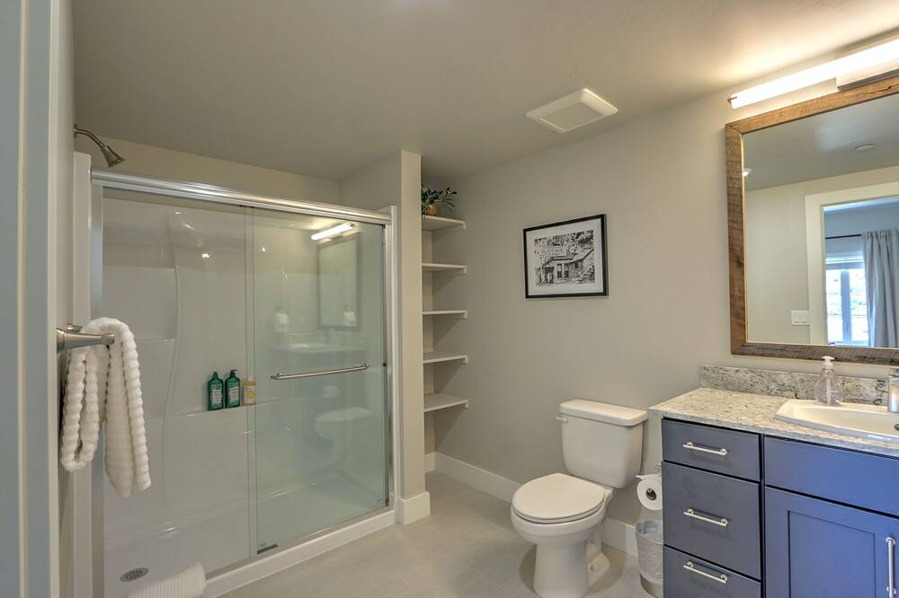 Photo of Bathroom in Glenwood Springs