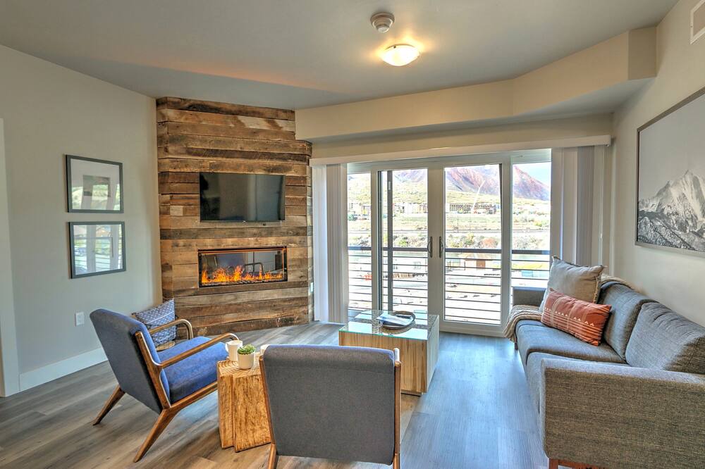 Photo of Bedroom in Glenwood Springs