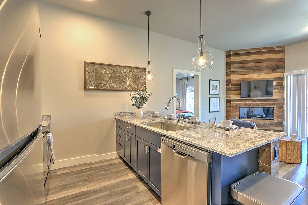 Photo of Bedroom in Glenwood Springs