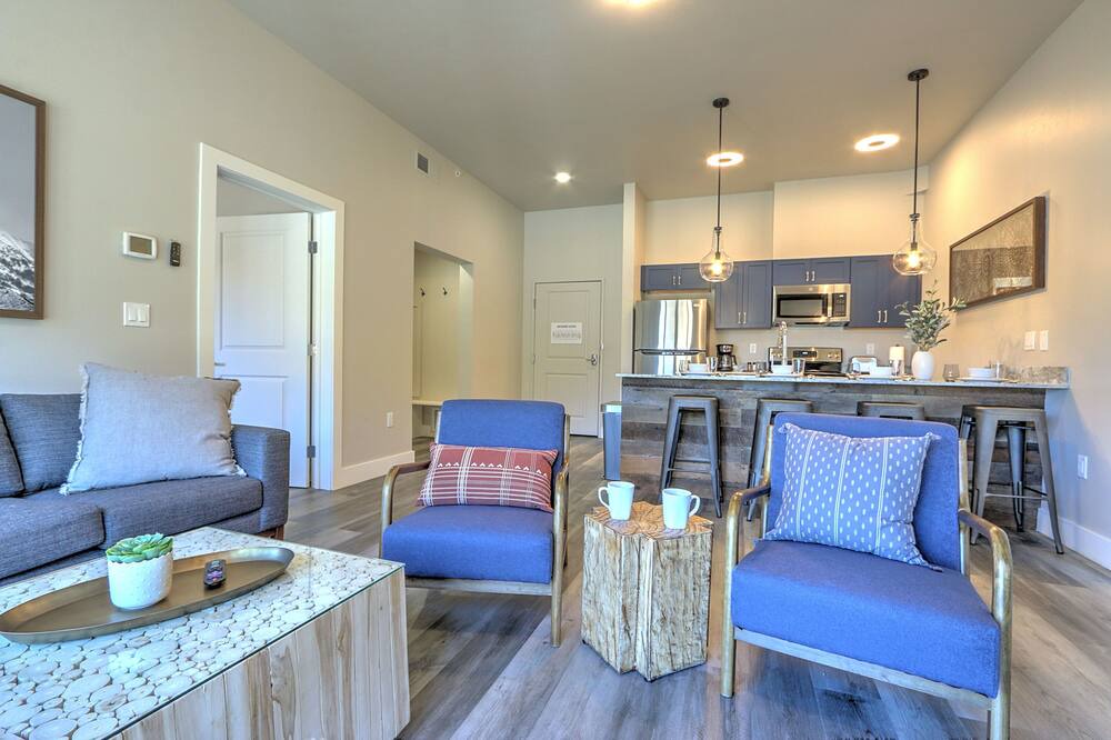 Photo of Bedroom in Glenwood Springs
