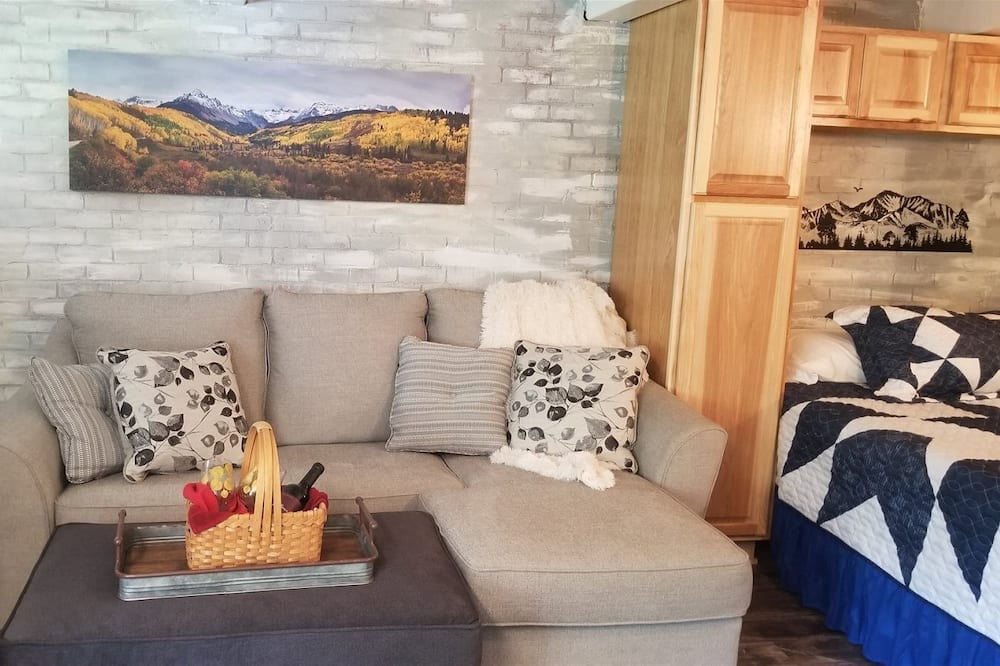 Photo of Livingroom in Glenwood Springs