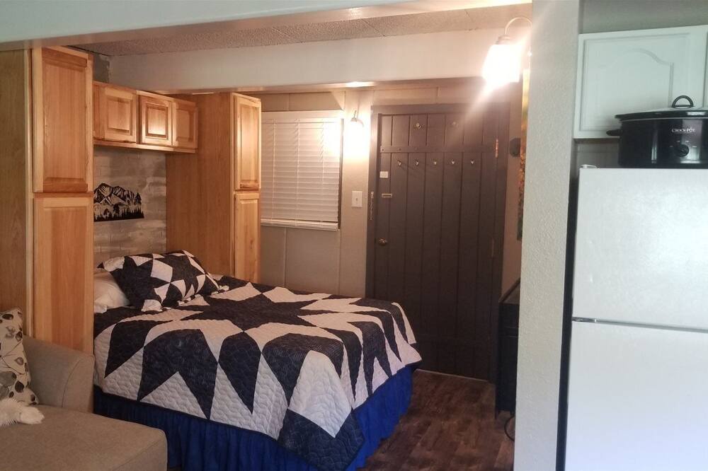 Photo of Bedroom in Glenwood Springs