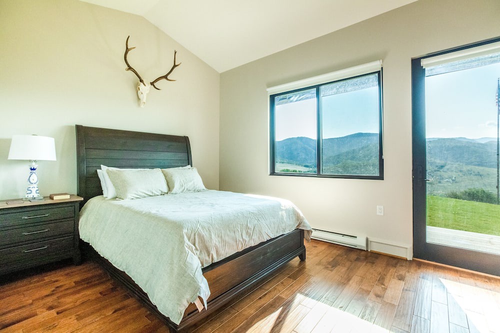 Photo of Bedroom in Moffat County