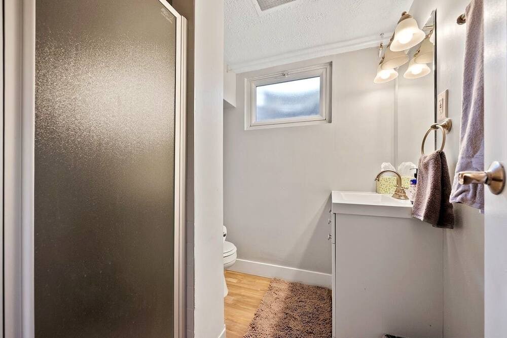Photo of Bathroom in Jewell Heights - Hoffman Heights