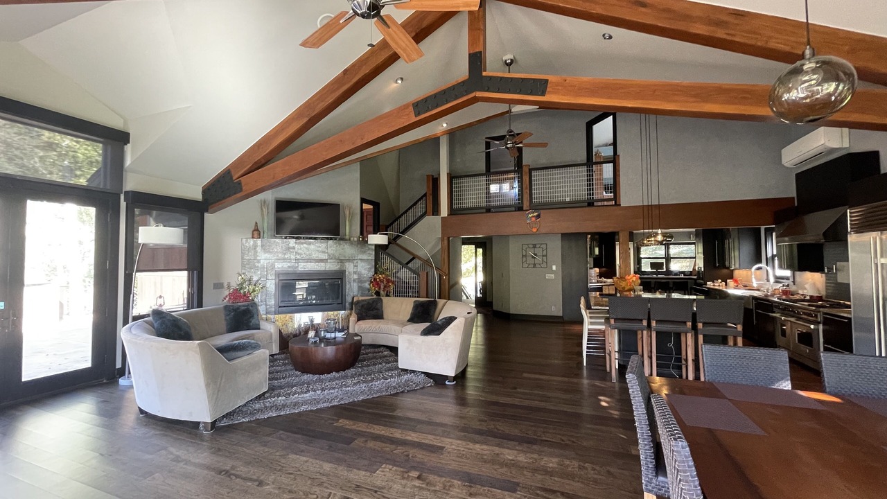 Photo of Livingroom in Basalt