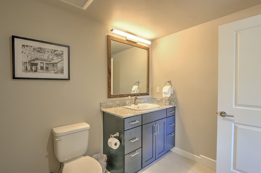 Photo of Bathroom in Glenwood Springs