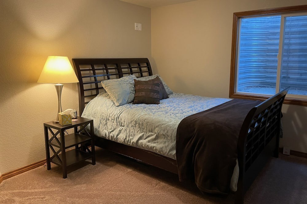 Photo of Bedroom in Broomfield
