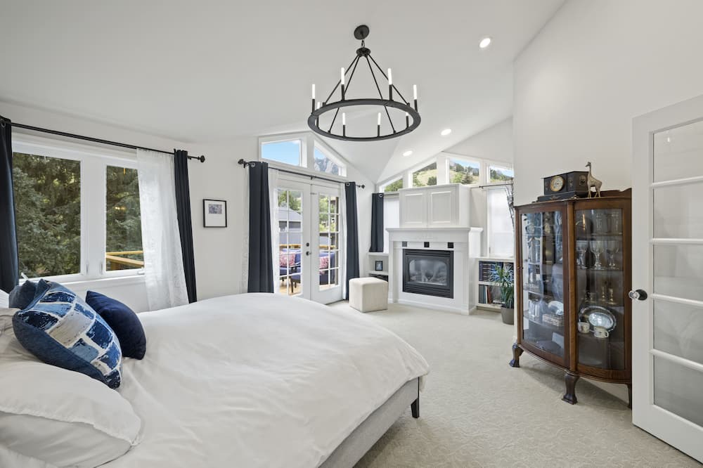 Photo of Bedroom in Central Boulder