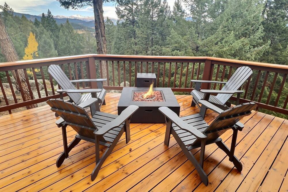 Photo of Patio Balcony in Evergreen Meadows