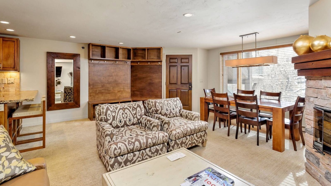 Photo of Livingroom in Snowmass Village