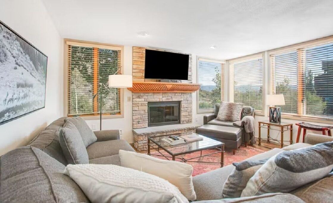 Photo of Livingroom in Snowmass Village