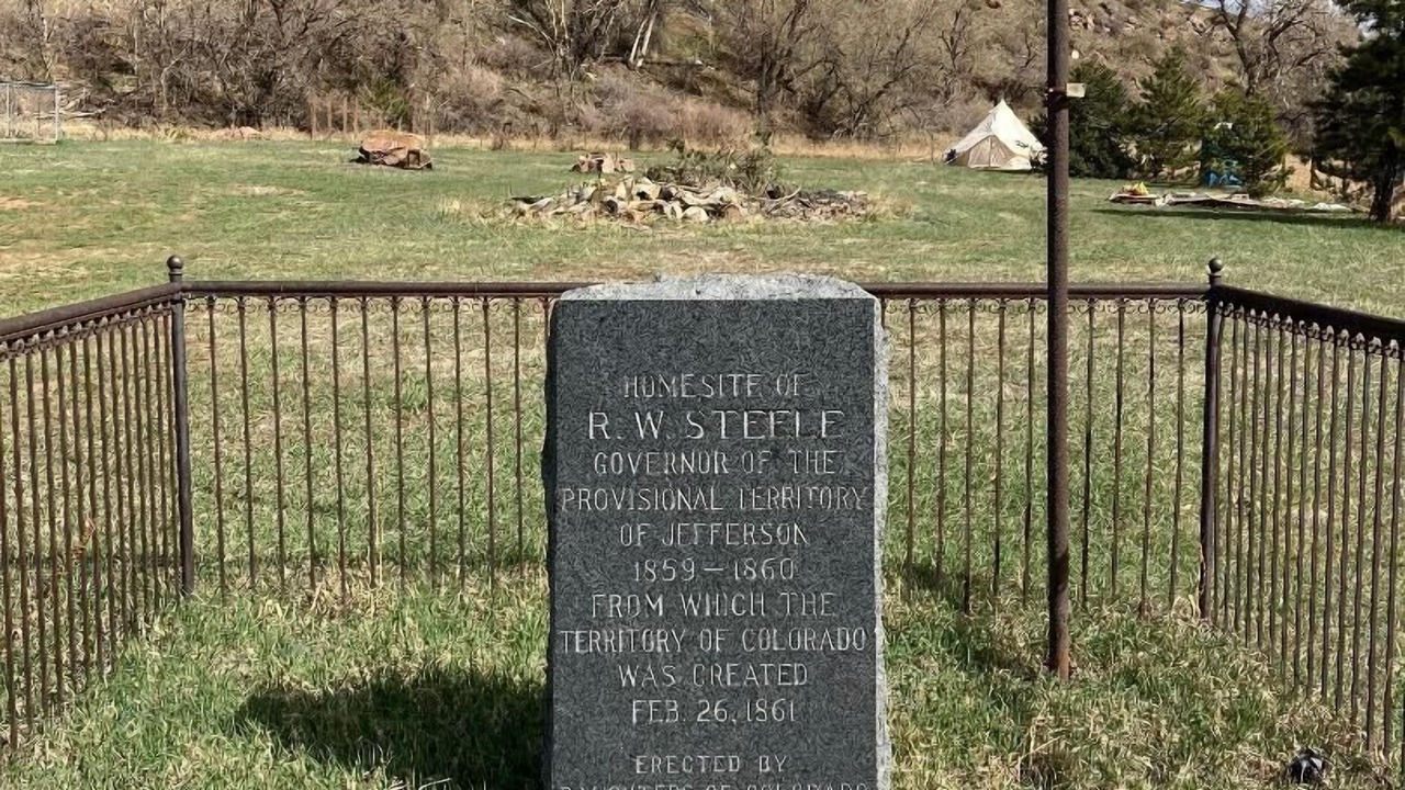 Photo of Outdoor in Golden