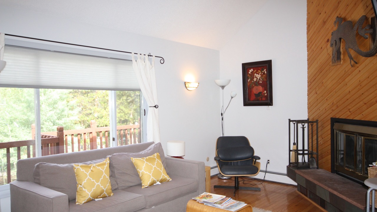 Photo of Livingroom in Warrior's Mark