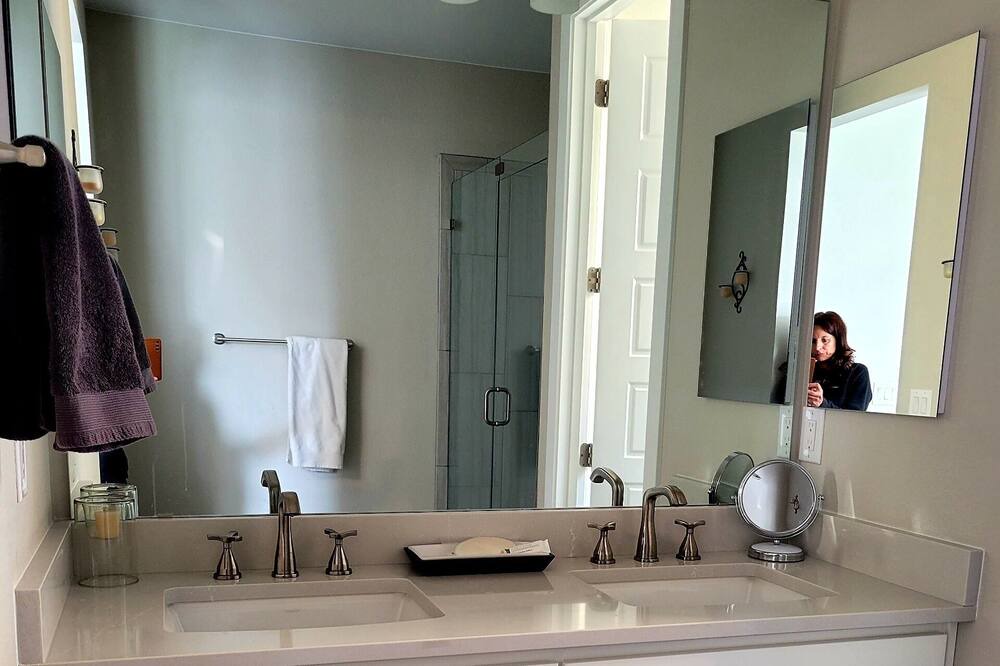 Photo of Bathroom in The Meadows