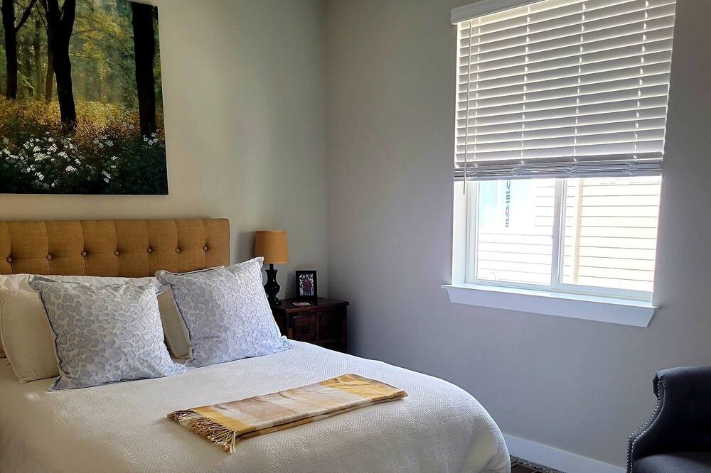 Photo of Bedroom in The Meadows