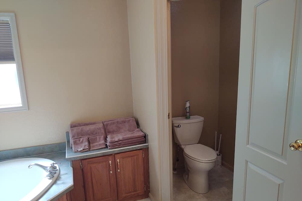 Photo of Bathroom in Lake City