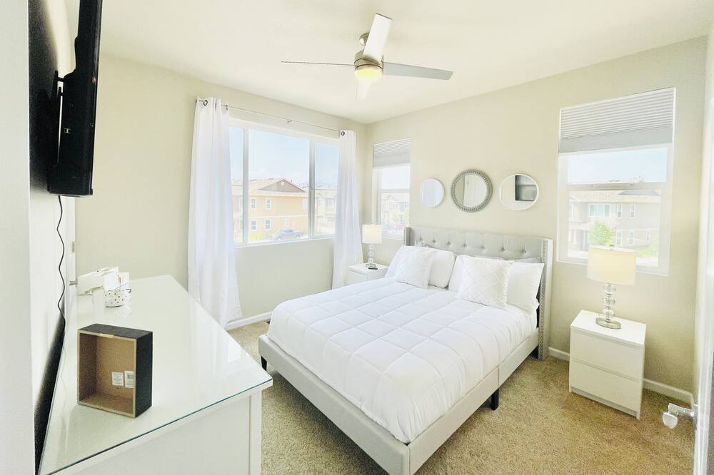 Photo of Bedroom in Arvada
