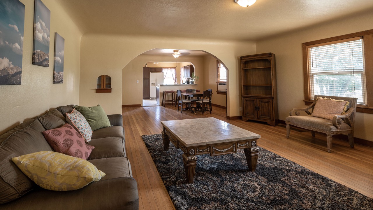 Photo of Livingroom in Clifton