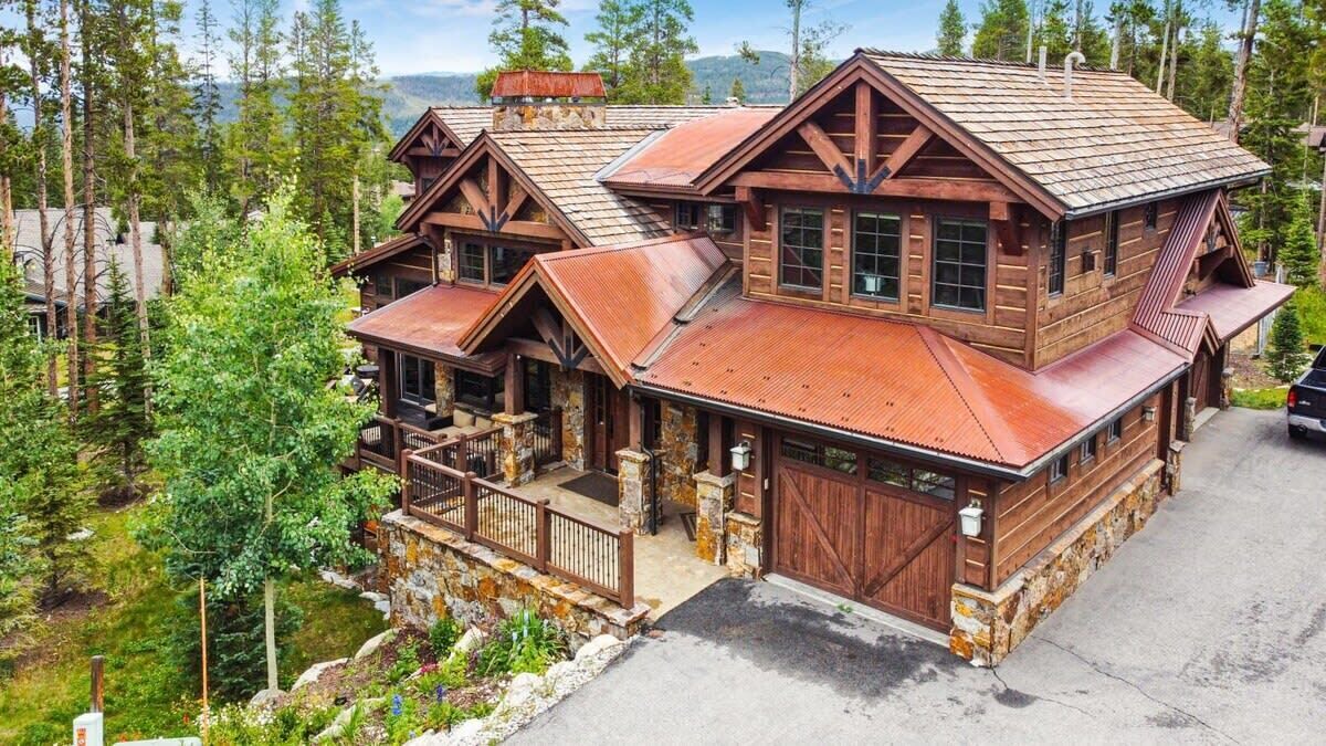 Photo of Outdoor in Boulder Ridge