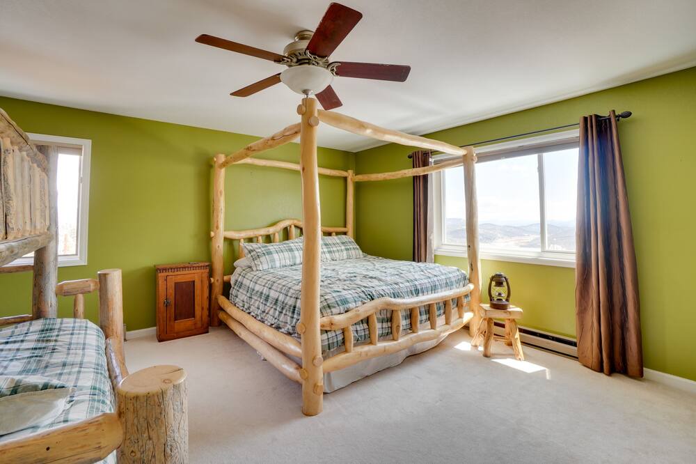 Photo of Bedroom in Bailey