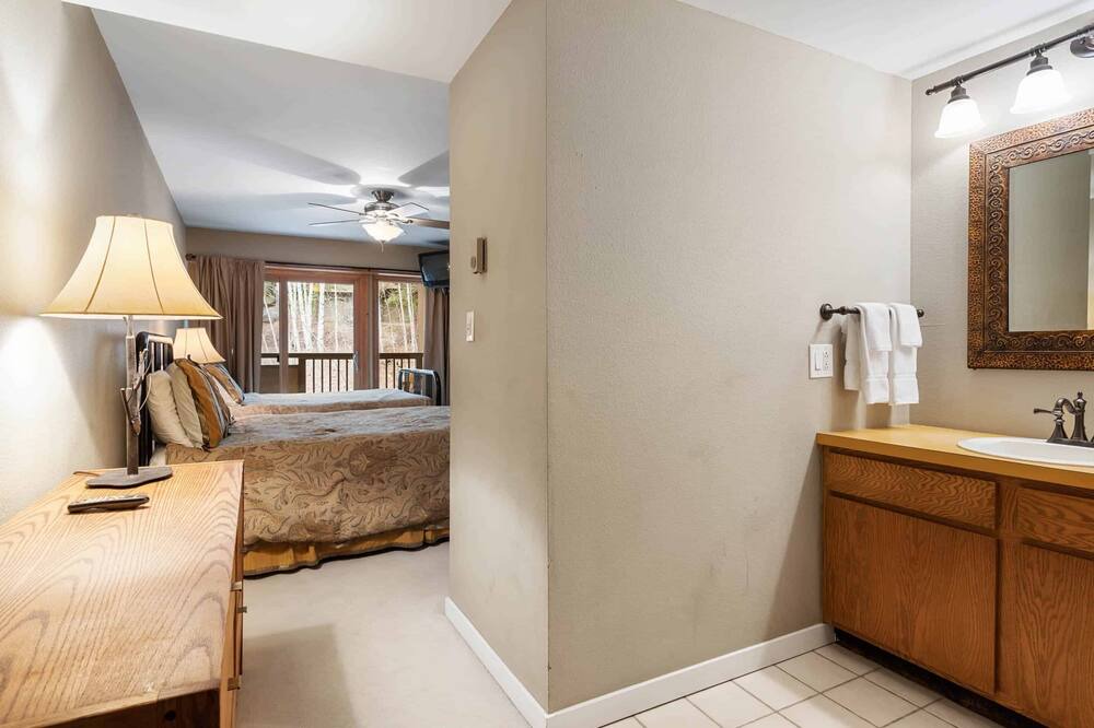 Photo of Bedroom in Vail