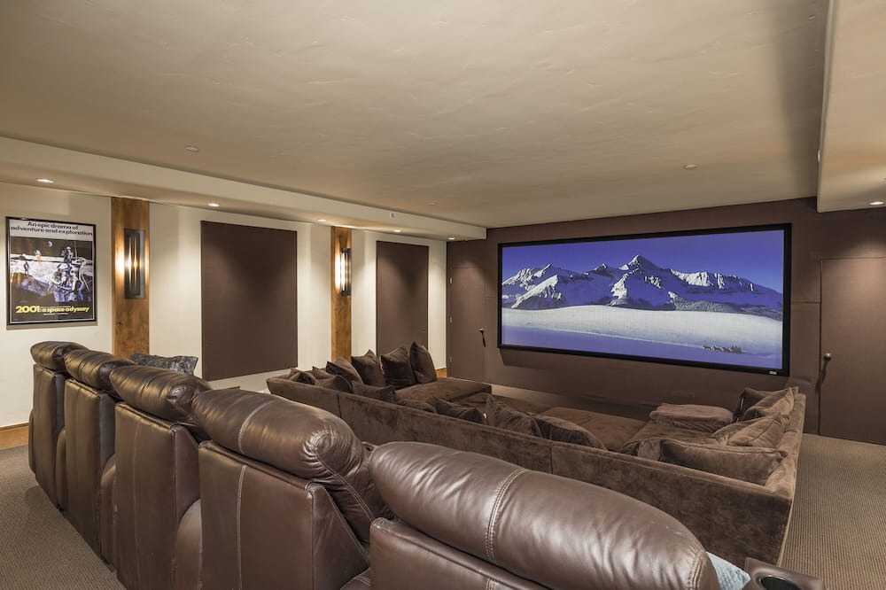 Photo of Livingroom in Placerville