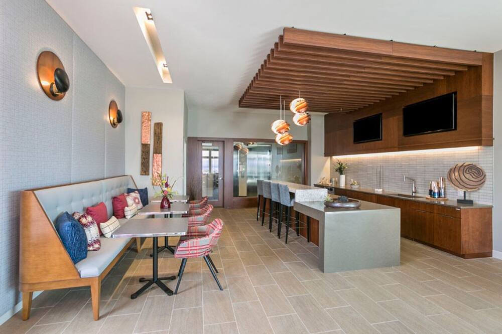 Photo of Livingroom in Capitol Hill