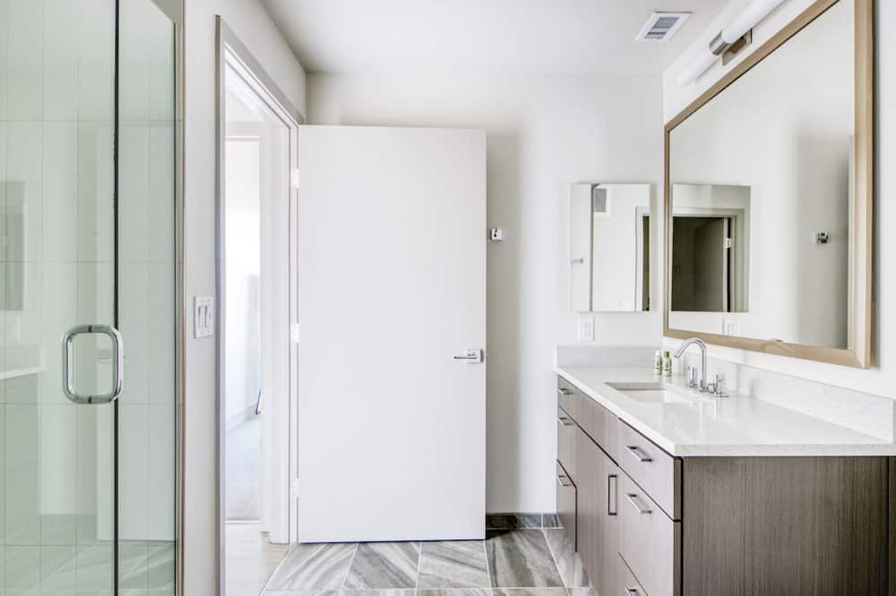 Photo of Bathroom in Capitol Hill