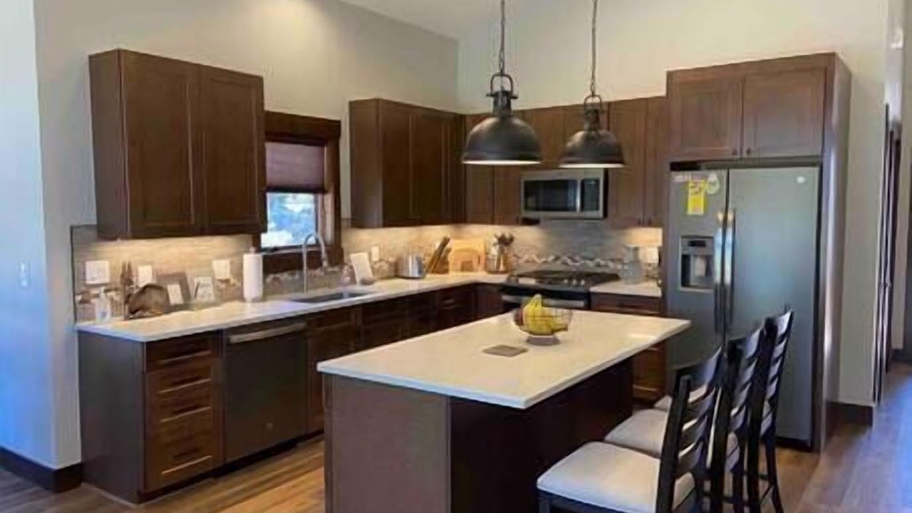 Photo of Kitchen in Loghill Village