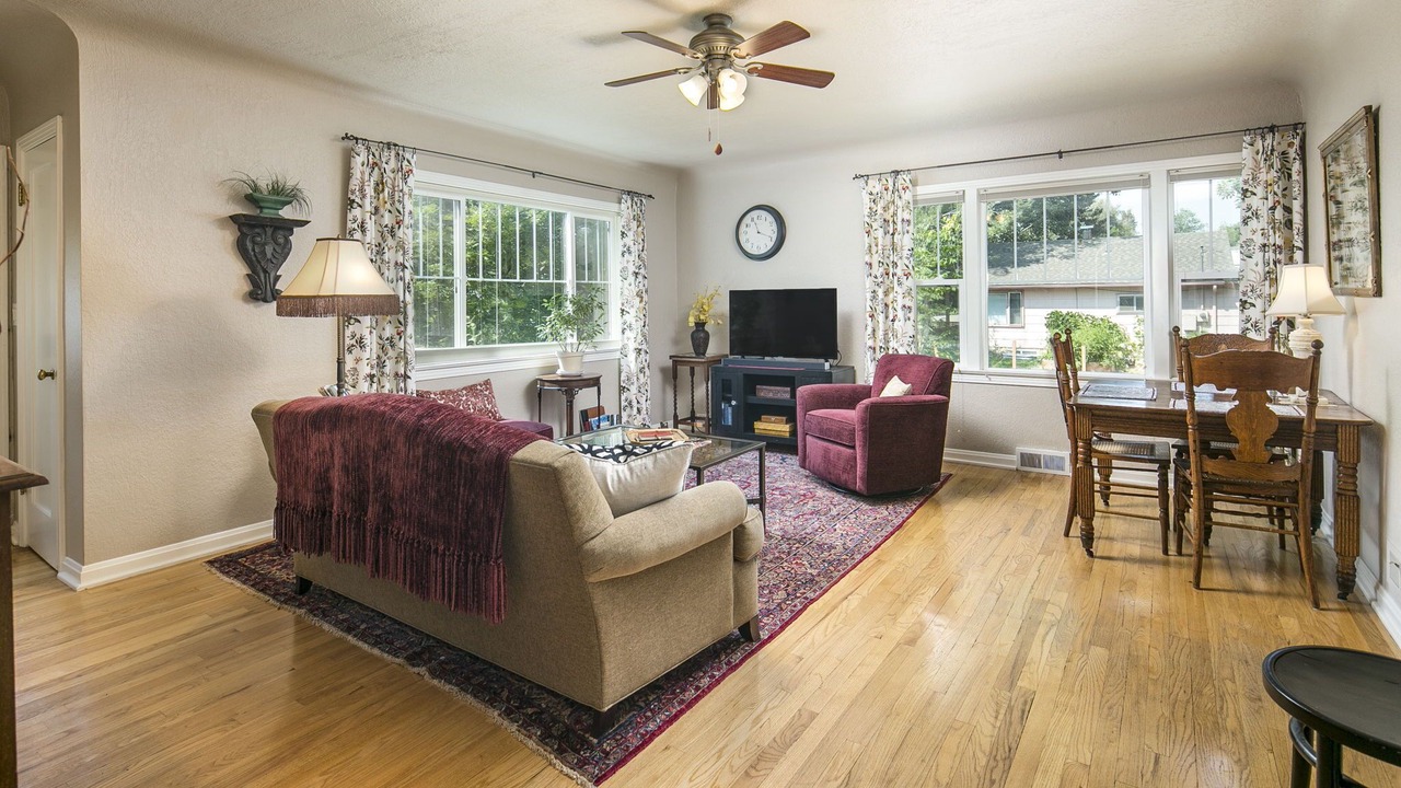 Photo of Livingroom in Loveland
