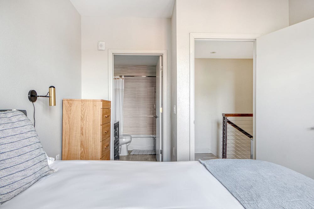 Photo of Bedroom in Capitol Hill