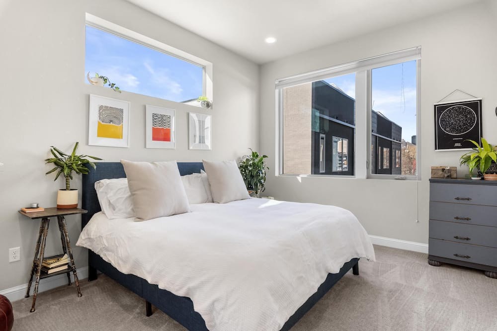 Photo of Bedroom in Golden Triangle