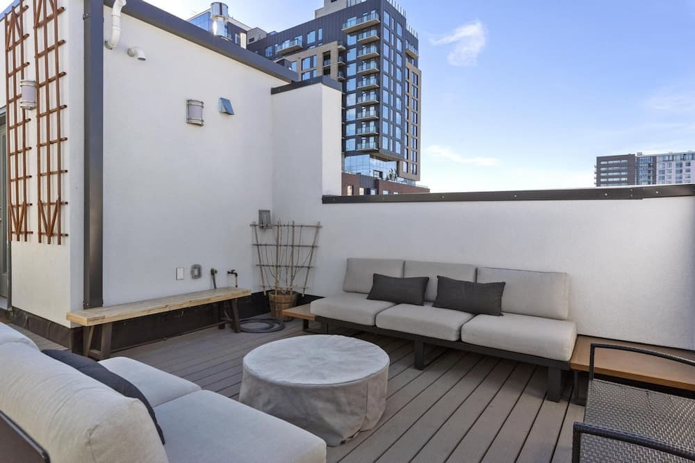 Photo of Patio Balcony in Golden Triangle