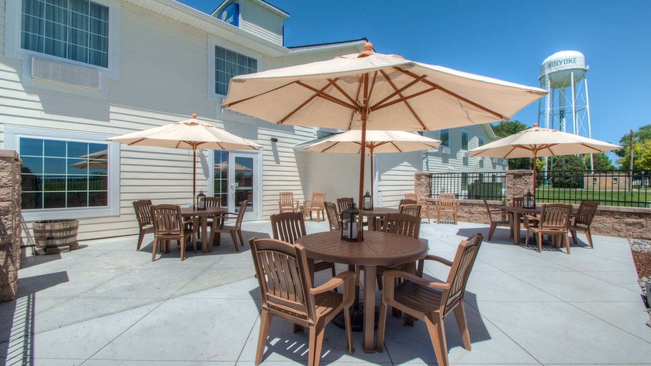 Photo of Patio Balcony in Holyoke