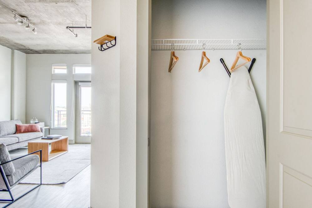 Photo of Bedroom in Ballpark