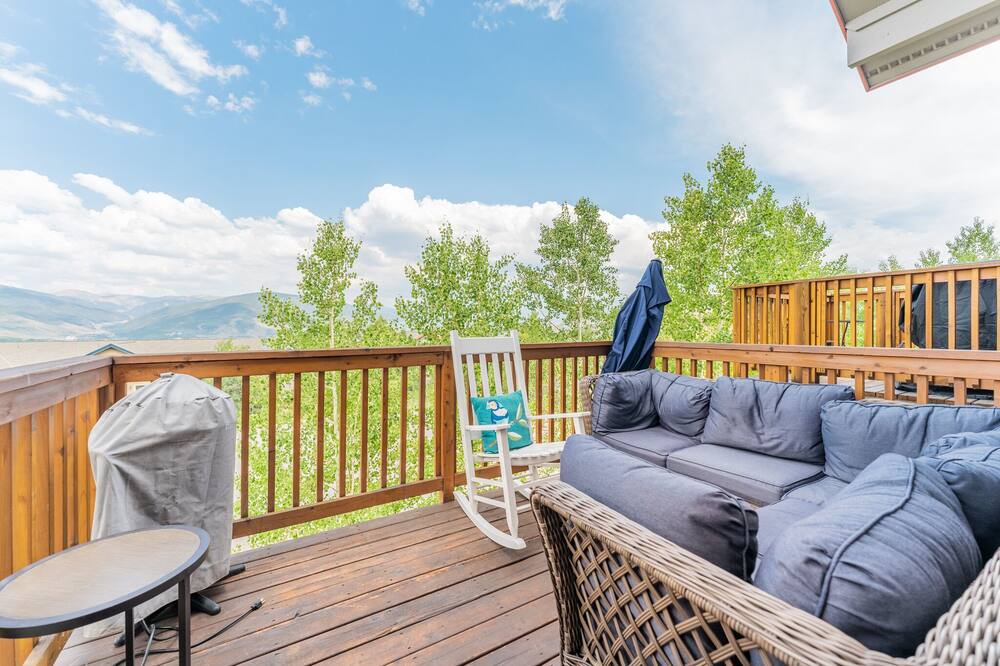 Photo of Patio Balcony in Wildernest