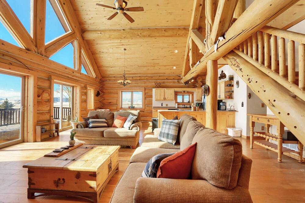Photo of Livingroom in Lake George