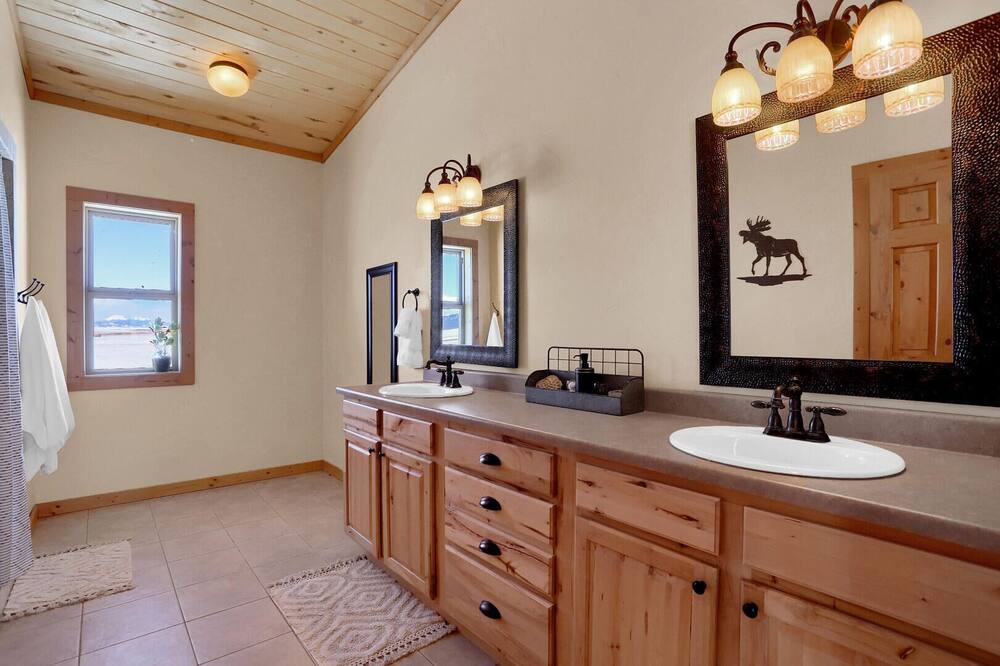 Photo of Bathroom in Lake George