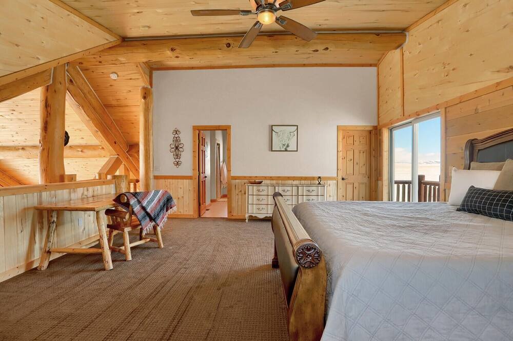 Photo of Bedroom in Lake George