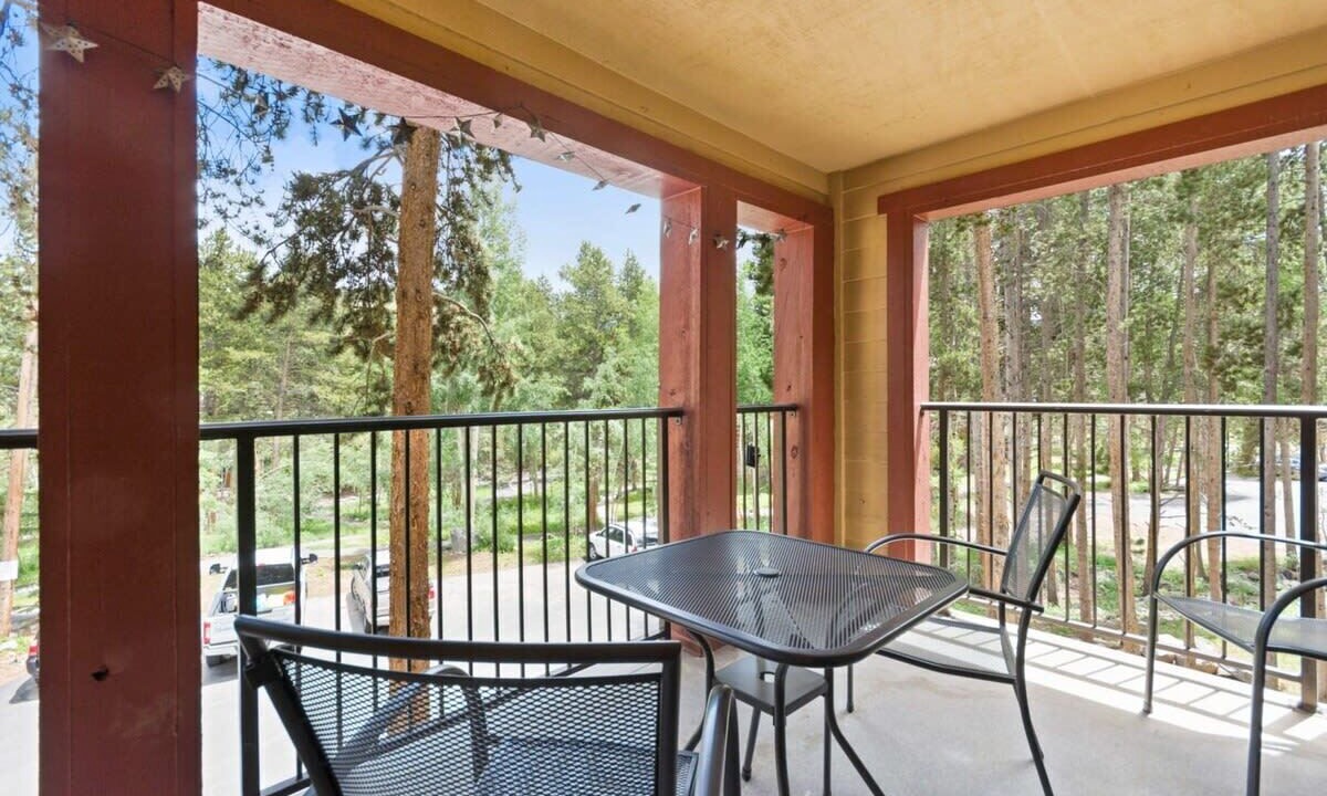 Photo of Outdoor in Peak 9