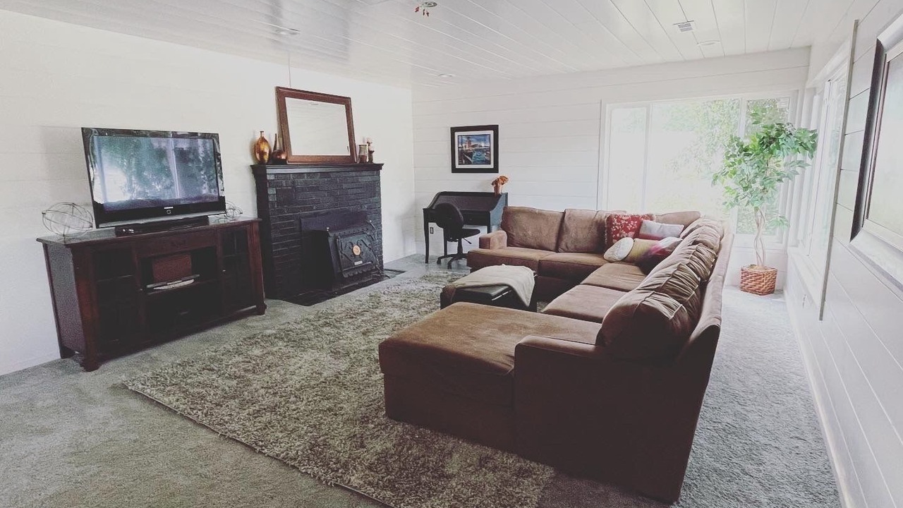 Photo of Livingroom in Manassa