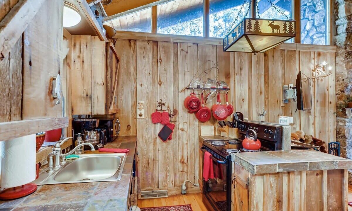 Photo of Kitchen in Weisshorn
