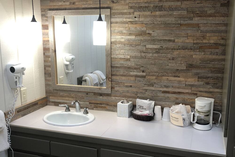Photo of Bathroom in Red Feather Lakes