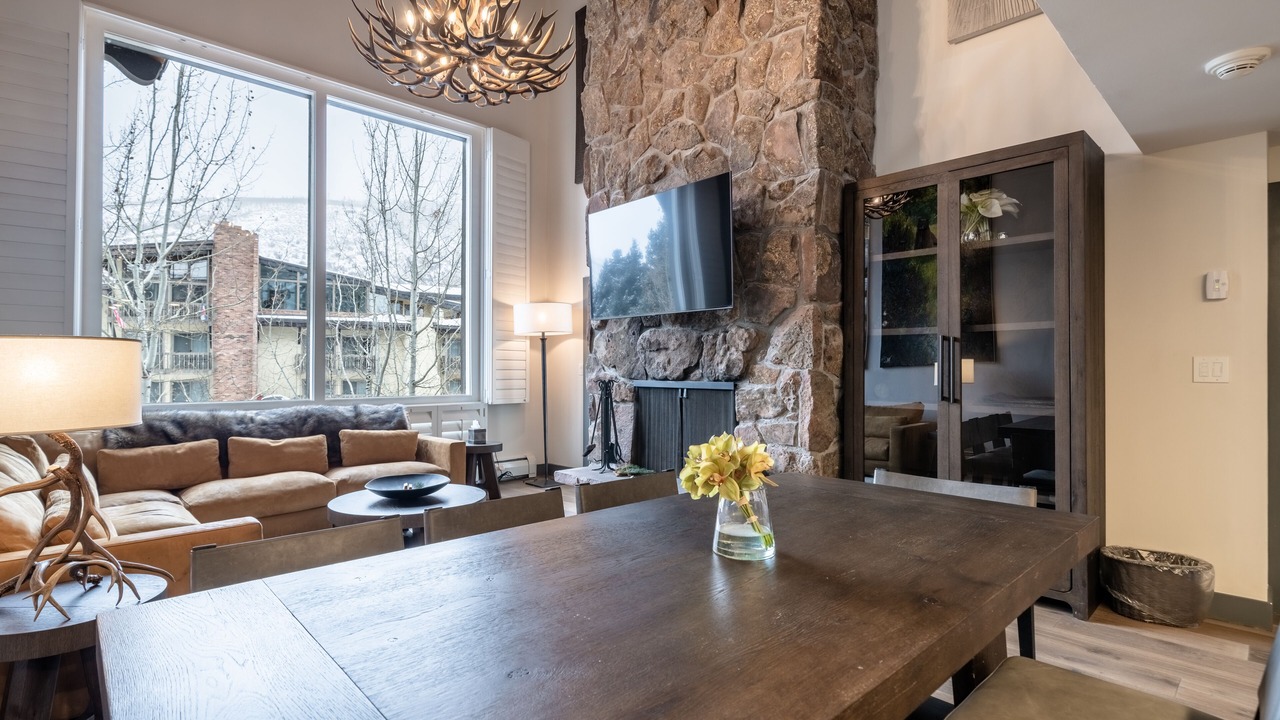 Photo of Livingroom in Vail