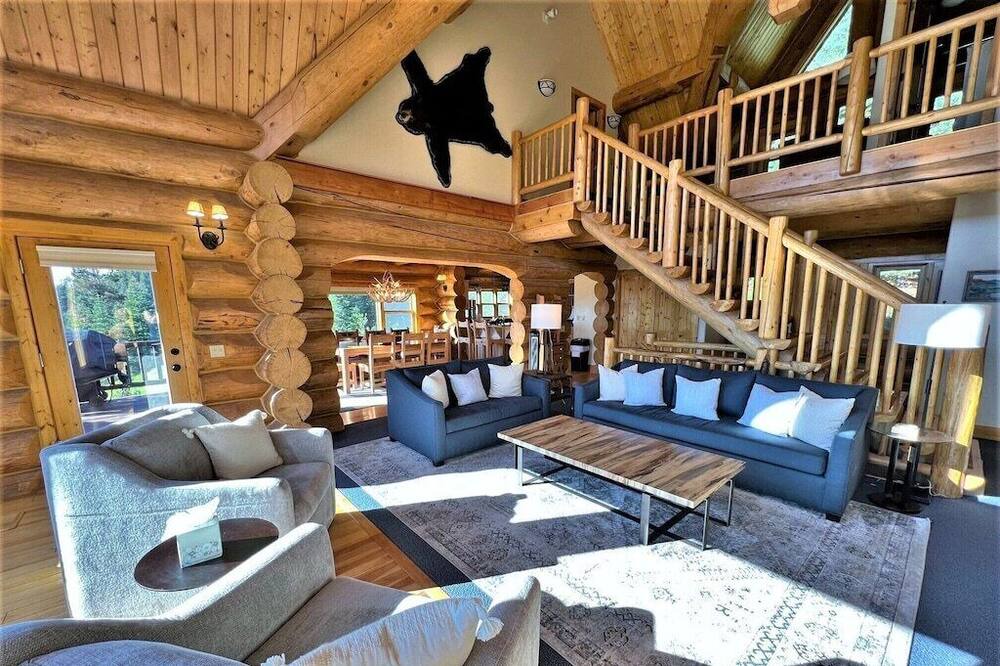 Photo of Livingroom in Bayfield