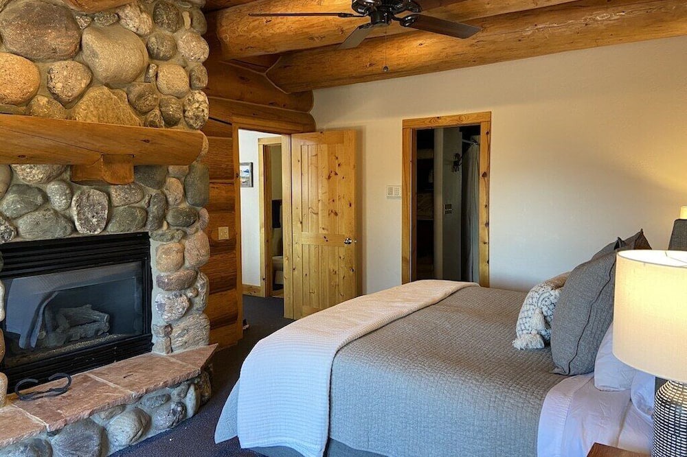 Photo of Livingroom in Bayfield