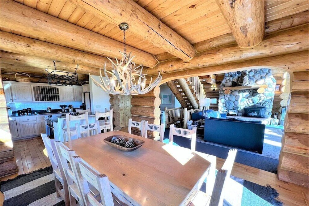 Photo of Livingroom in Bayfield