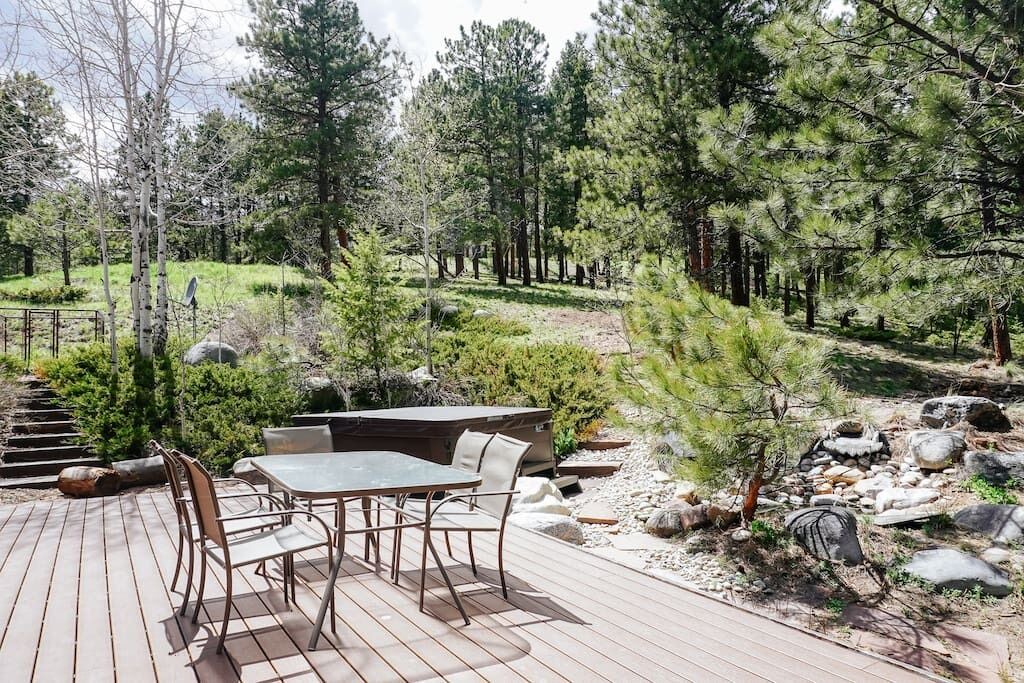 Photo of Outdoor in Evergreen