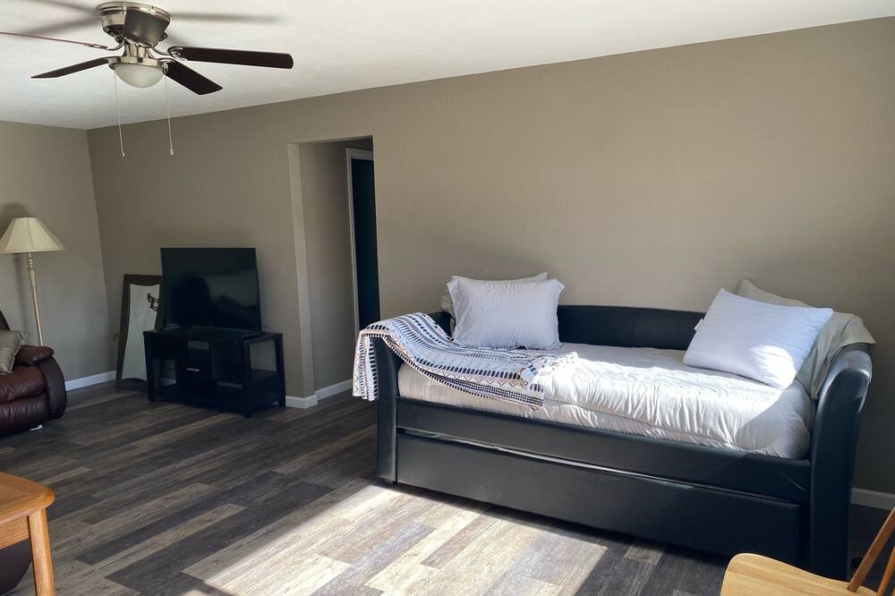 Photo of Bedroom in Collbran